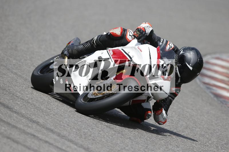 /Archiv-2024/29 12.06.2024 MOTO.CH Track Day ADR/Gruppe rot/114